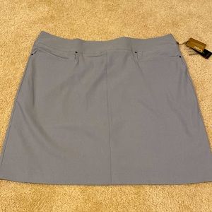 Nancy Lopez NWT golf skort in gray - Women’s size 22.